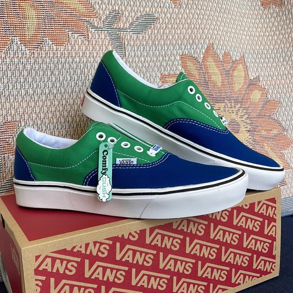 Vans WMNS 
Vans Comfycush Era Colorblock Multi VNOA3WM9
NWT Sneakers - Picture 6 of 16